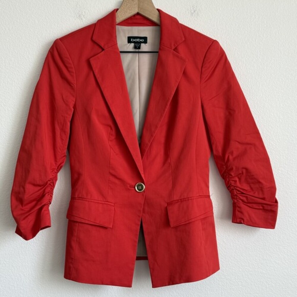 Bebe Red Single Button Blazer Cropped Ruched Sleeve Business Casual Office Siren